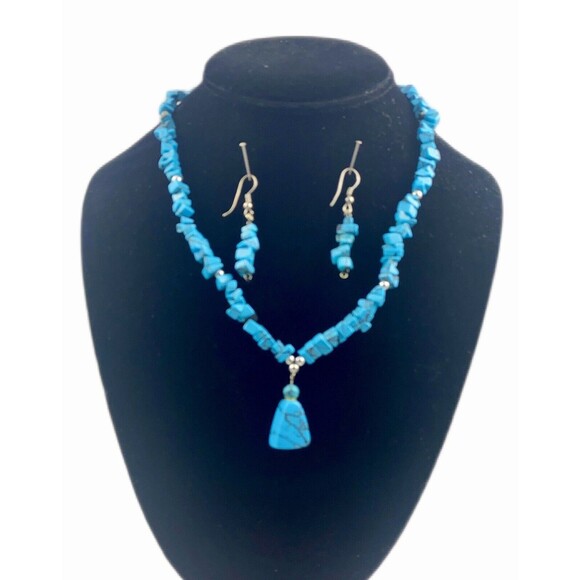 Vintage to Now Turquoise Single Strand Necklace Choker and Earring Set Handmade - Picture 1 of 12